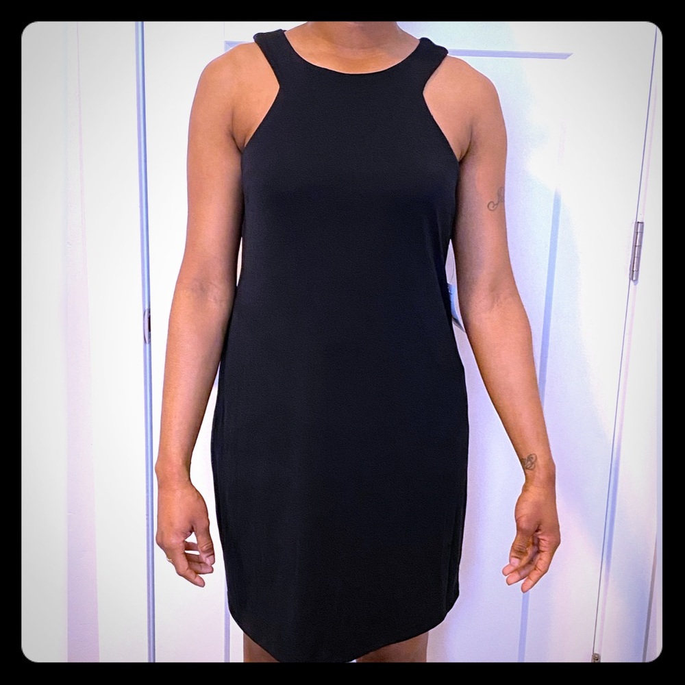 Short dress